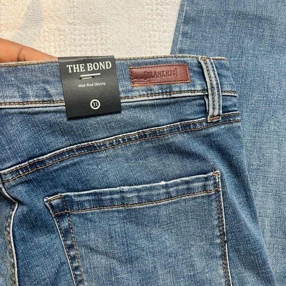 Blank NYC THE BOND Side Zipper Stripe Distressed Skinny Jeans - Picture 4 of 10